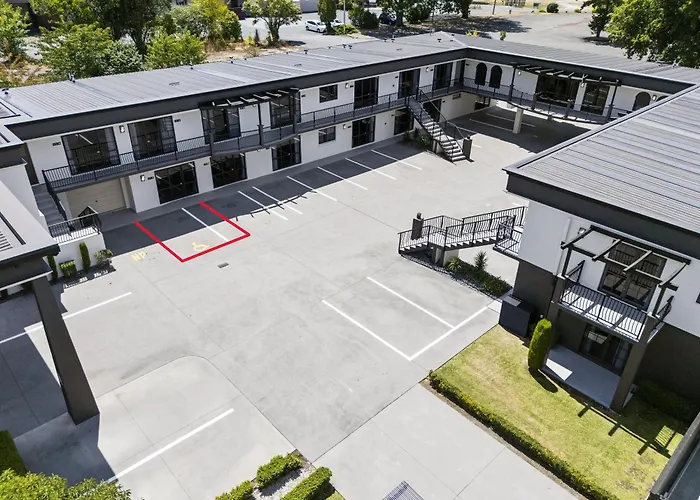 280 & 284 - Refurbished Modern Motel Rotorua