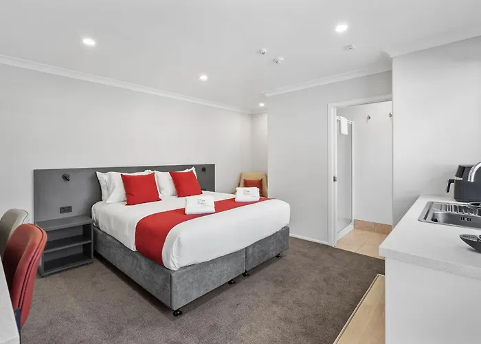 280 & 284 - Refurbished Modern 5* Rotorua
