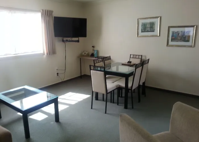 280 & 284 - Refurbished Modern Motel Rotorua