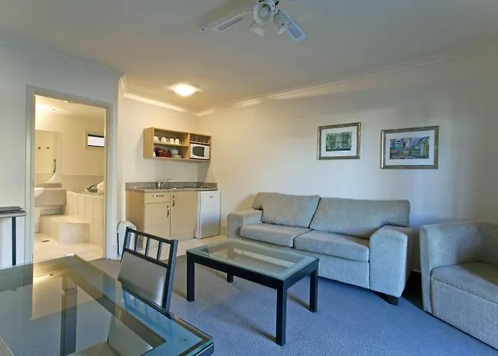 280 & 284 - Refurbished Modern